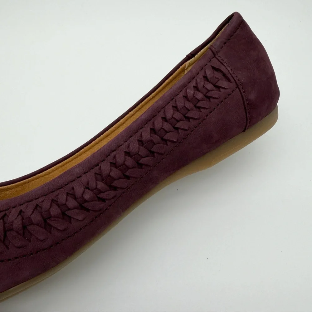 Earth Jett Comfort Ballet Flats Nubuck Suede Woven Detail Purple Burgundy 8 NEW